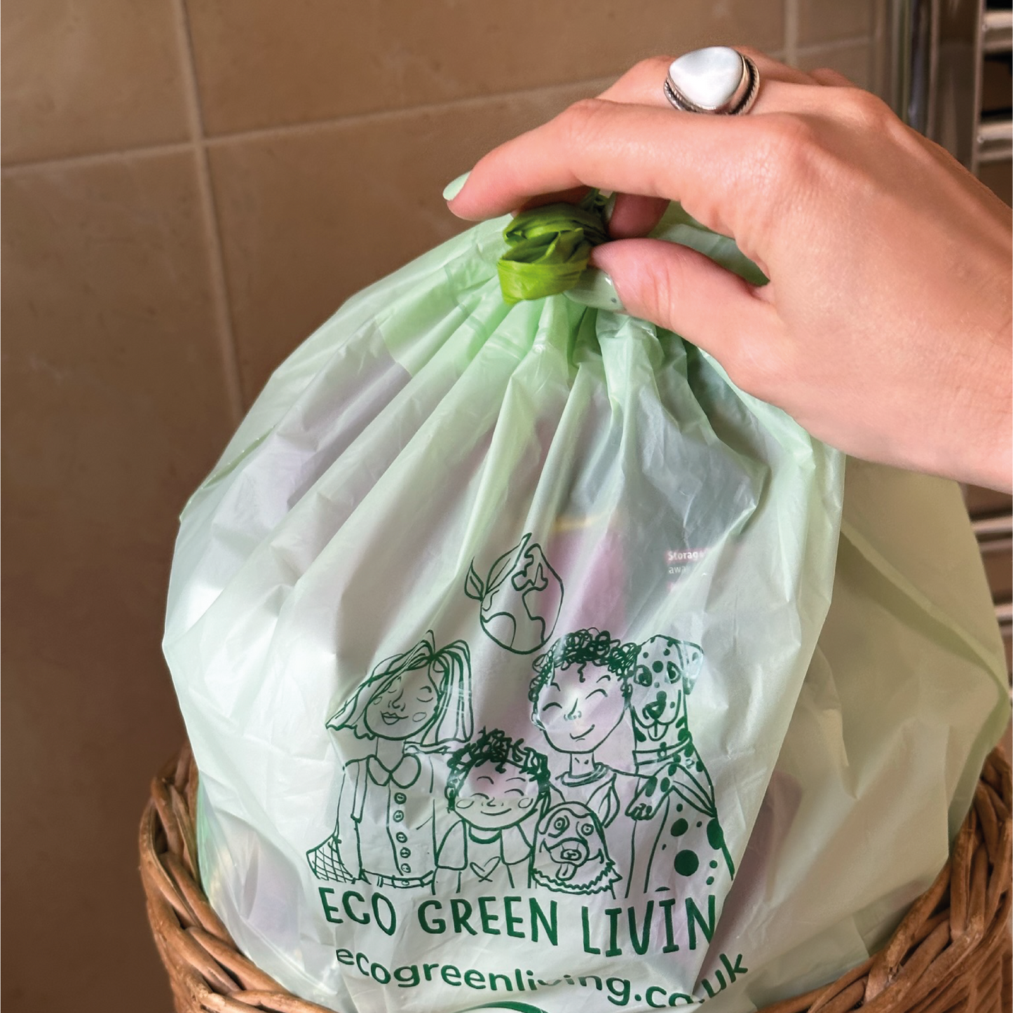Compostable Drawstring Bin Bags | 8 Litre (25 bags)